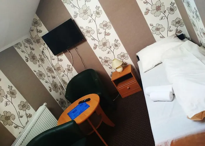 Przy Trasie Dziekanowice Couette-café *