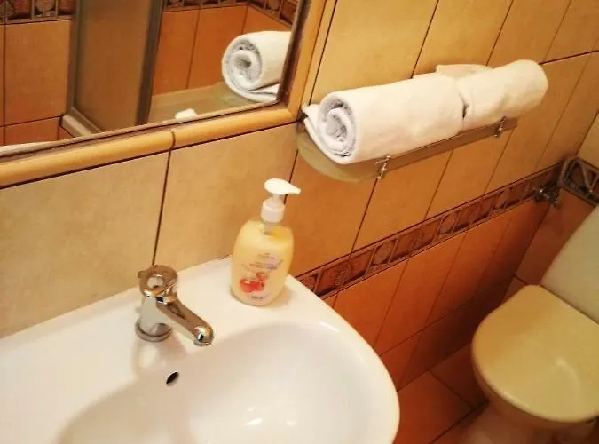 Przy Trasie Dziekanowice * Lednogora